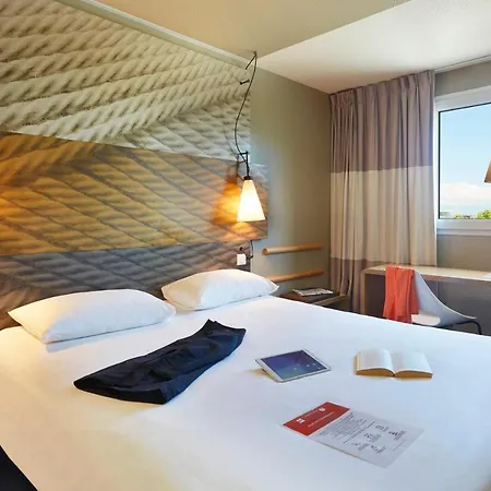 Ibis Porte De Geneve Archamps