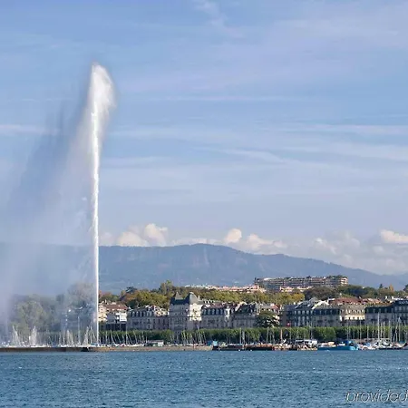 Ibis Porte De Geneve
