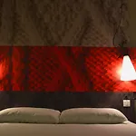 Ibis Porte De Geneve Hotel