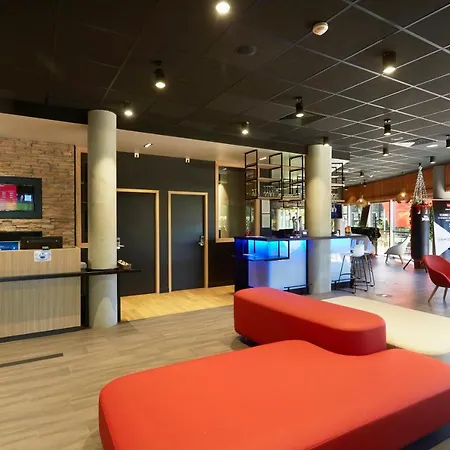 Ibis Porte De Genève Hotel