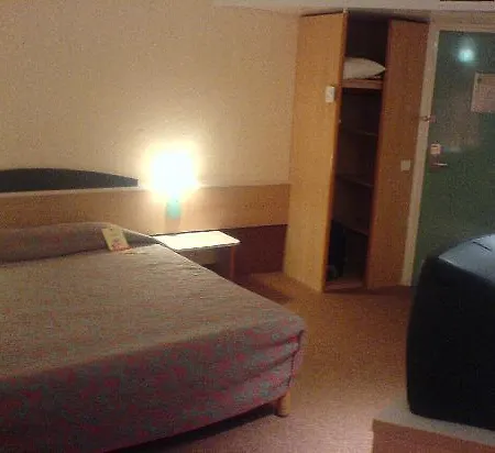호텔 Ibis Porte De Geneve 아르샹