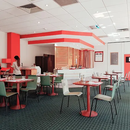 Ibis Porte De Geneve Hotel Archamps