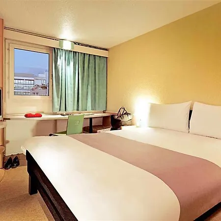 Ibis Porte De Geneve Archamps